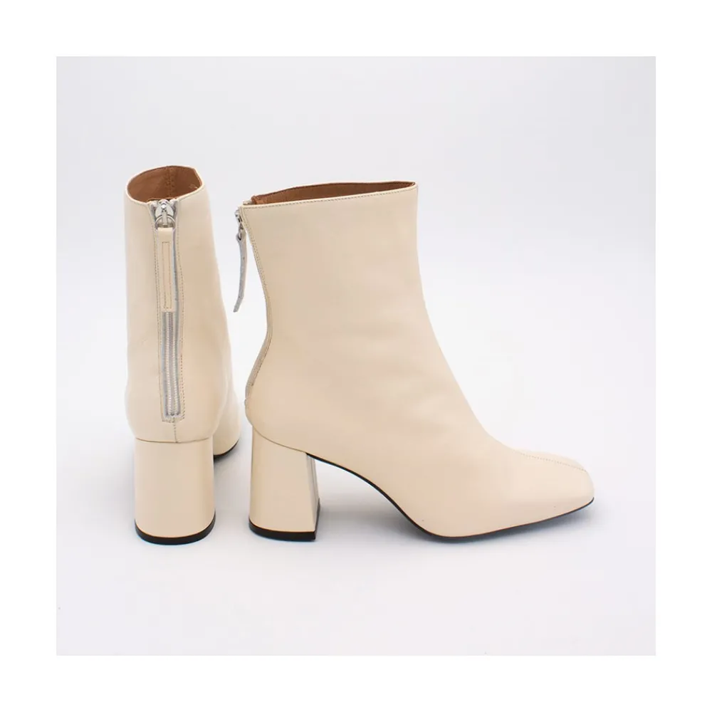 ANGEL ALARCON Aland - Women S Square Toe Leather Booties, Wide Heel And Zip<Vrouwen Boots And Booties