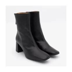 ANGEL ALARCON Aland - Women S Square Toe Leather Booties, Wide Heel And Zip<Vrouwen Boots And Booties