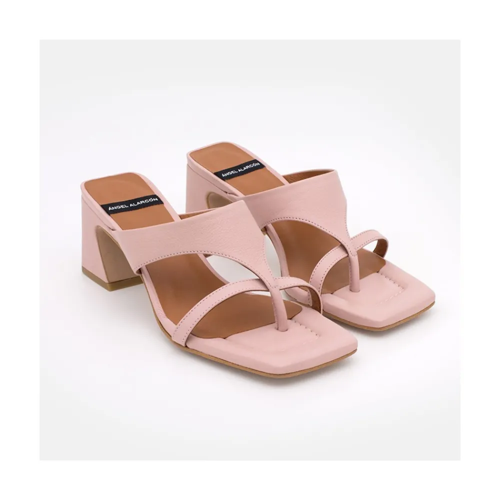 ANGEL ALARCON Claudine - Leather Low Heel Sandal<Vrouwen Sandals
