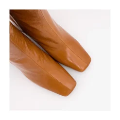 ANGEL ALARCON Jantar - Heeled Shiny Leather Booties With Square Toe & Zipper<Vrouwen Boots And Booties