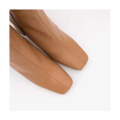 ANGEL ALARCON Jantar - Heeled Shiny Leather Booties With Square Toe & Zipper<Vrouwen Boots And Booties
