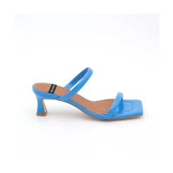 ANGEL ALARCON Jeanette - Shiny Texturized Padded Leather Sandal<Vrouwen Last Units