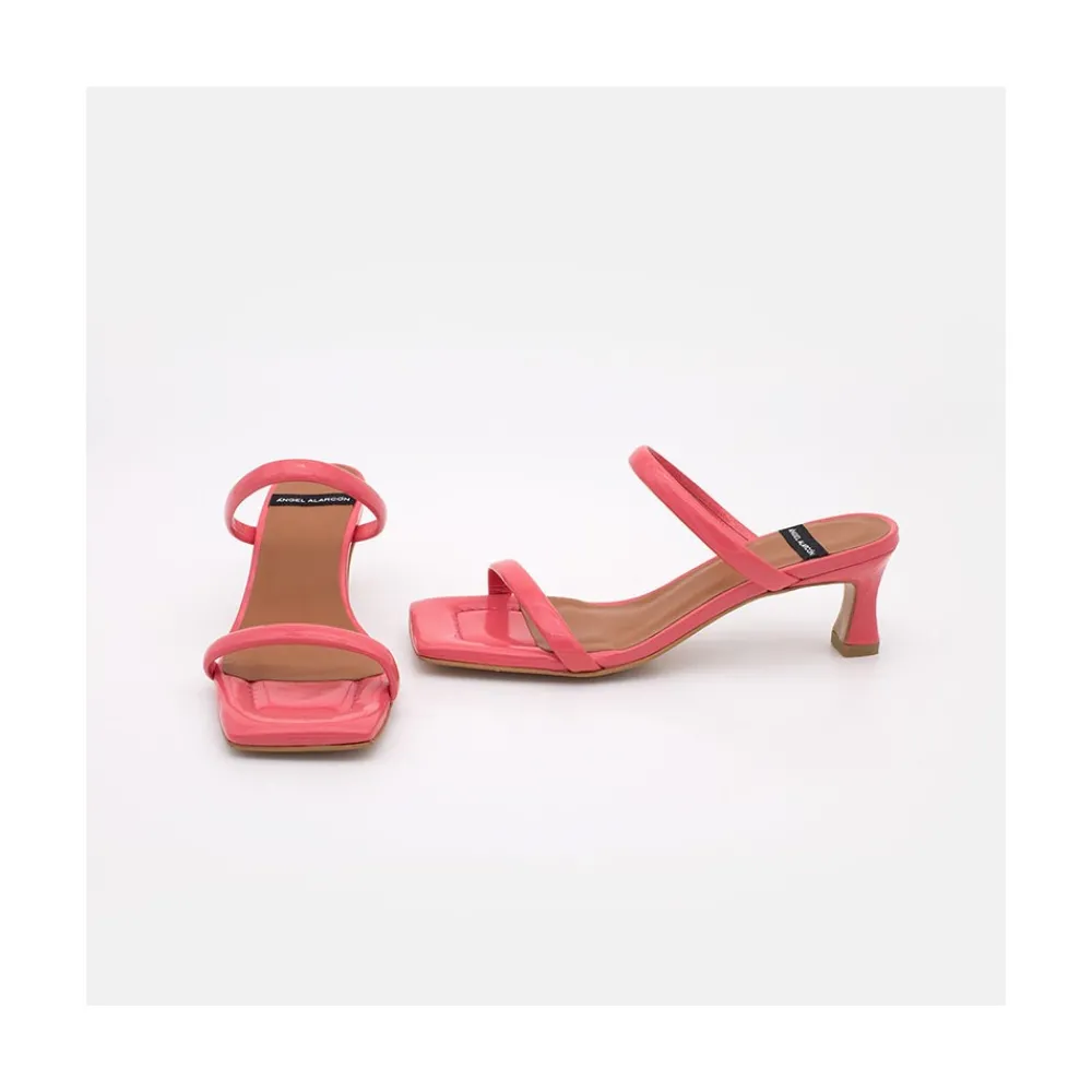 ANGEL ALARCON Jeanette - Shiny Texturized Padded Leather Sandal<Vrouwen Last Units
