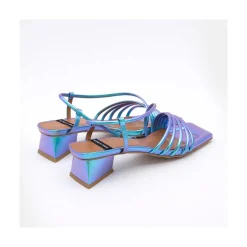 ANGEL ALARCON Mazzy - Iridescence Strappy Sandal With Triangular Heel Design.<Vrouwen Sandals